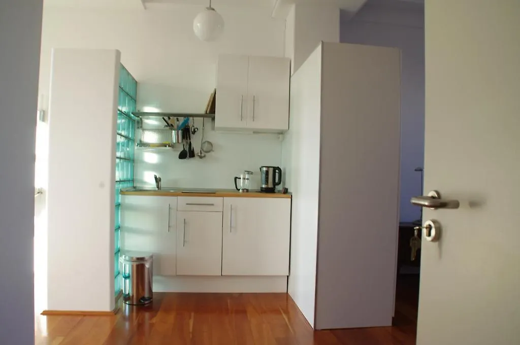 Apartment Medienhafen 46 Sqm Dusseldorf